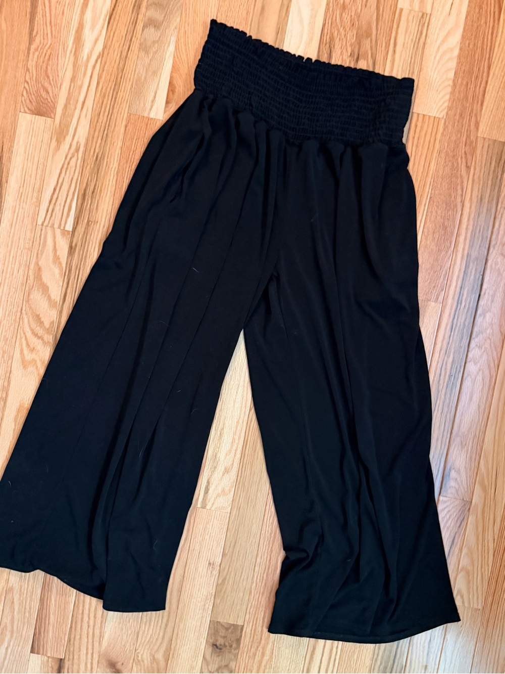 Three birds nest Wide Leg Smocked Waist Pants - Black
